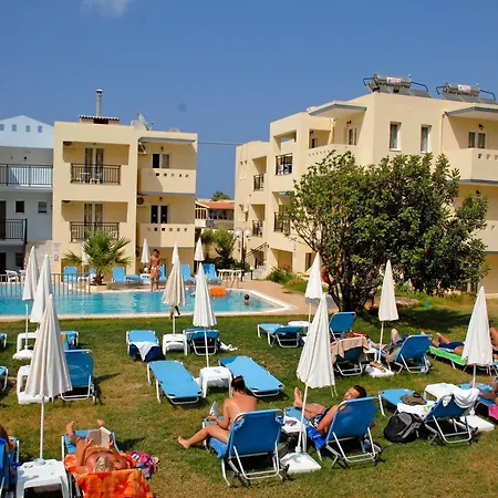 Aparthotel Sunshine Studios & 3*